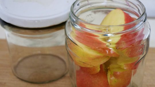 aepfel-im-glas-sven-christian-schulz-utopia-190714 Äpfel im Glas