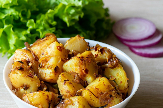 gewuerzte-kartoffeln-sind-eine-leckere-fuellung-fuer-cc0-pixabay-kavindaf-210611_download Gewürzte Kartoffeln sind eine leckere Füllung für Naan.