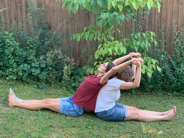 ziehen-und-strecken-laura-mueller-200803_download Ziehen und Strecken.