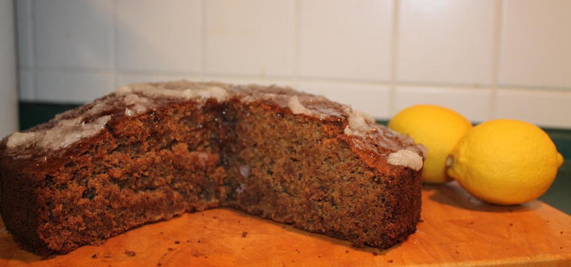 satt-eier-halten-apfelmus-und-banane-den-ruehrkuche-utopia-pascalthiele-181113_download Satt Eier halten Apfelmus und Banane den Rührkuchen zusammen.