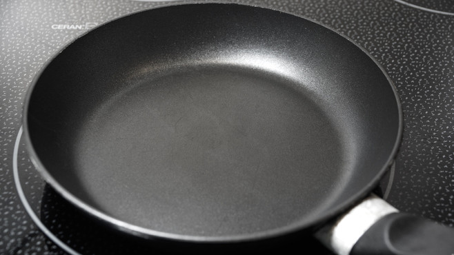 Wunderschne Neue Pfanne Auskochen Bilder