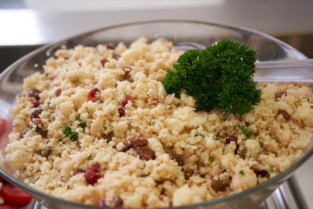 couscous--und-bulgursalate-saettigen-schmecken-abe-cc0--pixabay--royburi-250701_download Couscous- und Bulgursalate sättigen, schmecken aber trotzdem sommerlich leicht.