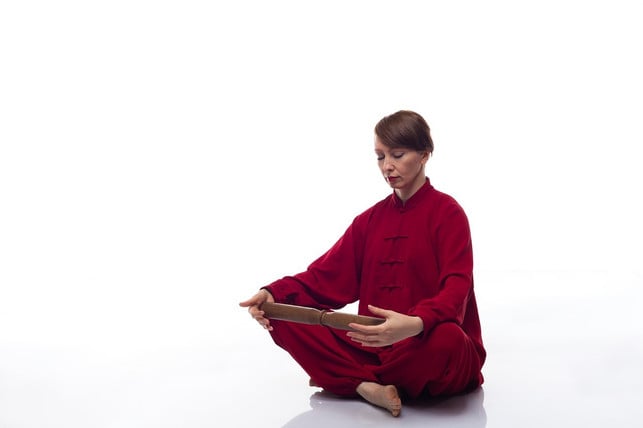 qigong-kombiniert-bewegungen-und-meditation-cc0-pixabay-olhinanatali-190829_download Qigong kombiniert Bewegungen und Meditation.
