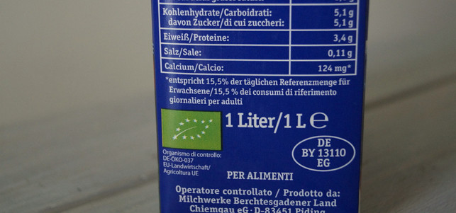 inhaltsstoffe-identitaet_u_jw_161118_1280x600 Das Identitätskennzeichen zeigt die Milch stammt aus Bayern