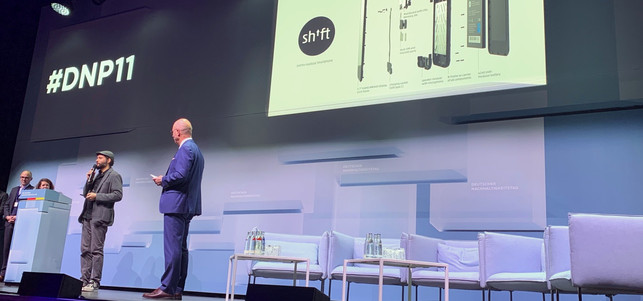 Shift Shiftphones NEA 2018 Carsten Waldeck beim Pitch für den NEA 2018 / DNP11