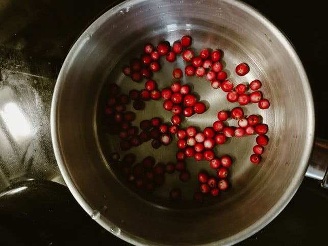 pflanzenfarben-zu-extrahieren-ist-einfach-paula-boslau-220903_download Pflanzenfarben zu extrahieren ist einfach.