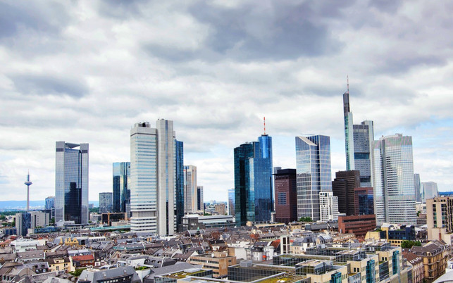 Frankfurt Banken Skyline Frankfurt Banken Skyline: Klimaschutz in Unternehmen