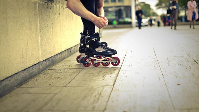 inlineskating-pexelsandrea-piacquadio-250618 Inlineskating