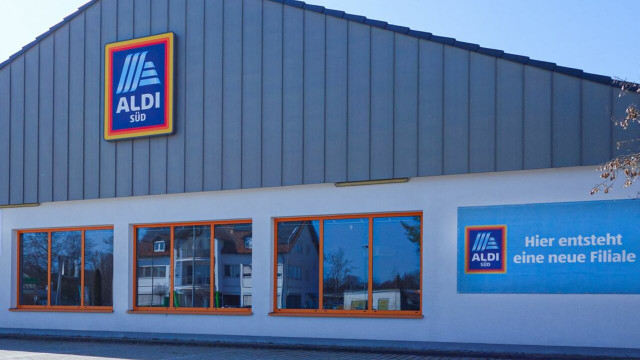 Irreführende Klima-Aussagen: Wettbewerbszentrale verklagt Aldi Süd ...