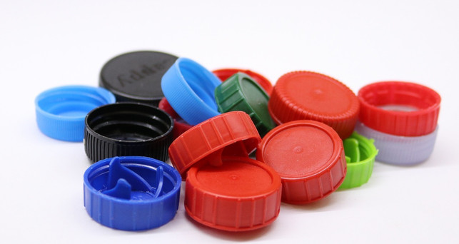 schwarzes-plastik-enthaelt-haeufig-besonders-gefaehrl-cc0-pixabay-blisko_przyrody-240515_download Schwarzes Plastik enthält häufig besonders gefährliche Stoffe.