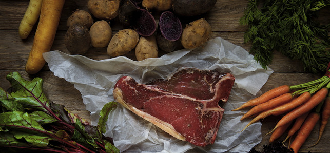 Barfen oder Barf ist eine Methode der Hunde- und Katzenfütterung. Barfen oder Barf ist eine Methode der Hunde- und Katzenfütterung.