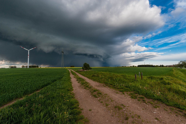 die-elementarschutzversicherung-schuetz-dein-zuhaus-cc0-pixabay-janbarkmann-241101_download Die Elementarschutzversicherung schütz dein Zuhause vor Schäden durch Naturgewalten.