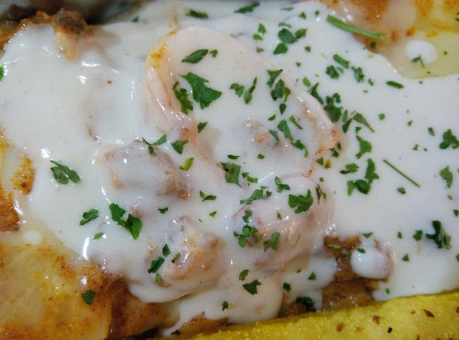 ob-klassisch-oder-vegan-die-bechamelsauce-ist-ei-cc0-pixabay-jerijumaoas-190324_download Ob klassisch oder vegan - die Béchamelsauce ist eine vielseitige Soße, die zu verschiedensten Speisen passt.