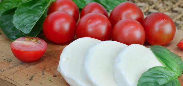 mozzarella wasser