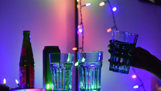 Soziale Apnoe: Was das Wochenende mit Atemaussetzern zu tun hat Soziale Apnoe: Was das Wochenende mit Atemaussetzern zu tun hat