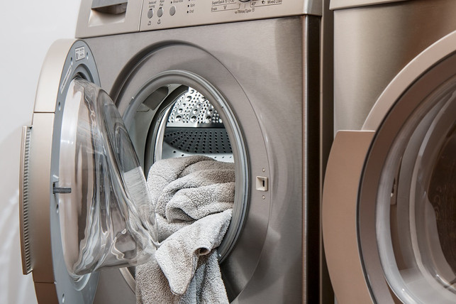 auch-bei-recyceltem-polyester-wird-mikroplastik-au-cc0-pixabay-stevepb-220125_download Auch bei recyceltem Polyester wird Mikroplastik ausgewaschen.