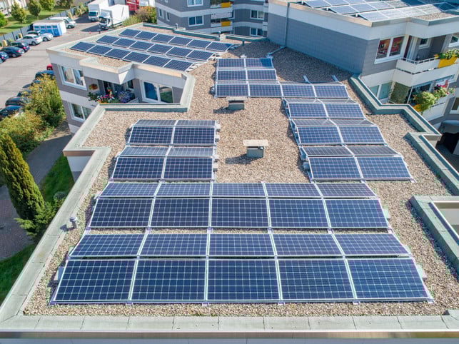 mieterstrom-beziehen-ist-nicht-so-kompliziert-wie-cc0--pixabay--solarimo-250507_download Mieterstrom beziehen ist nicht so kompliziert, wie du vielleicht denkst.
