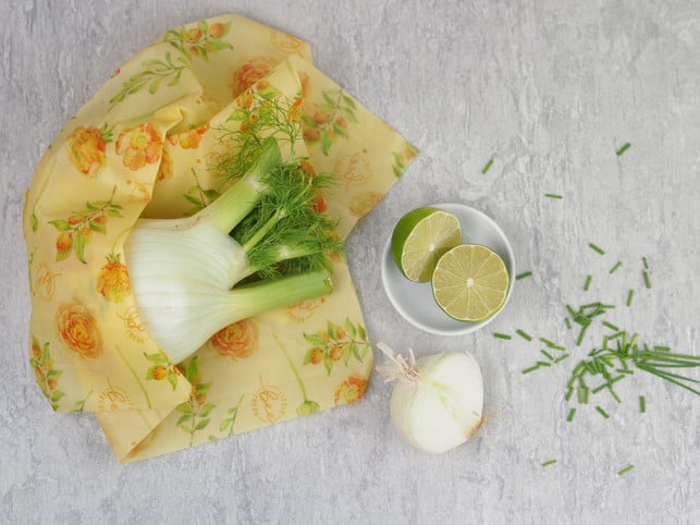 OLYMPUS DIGITAL CAMERA Von Little bee fresh gibt es auch vegane Wachstücher ohne Bienenwachs.