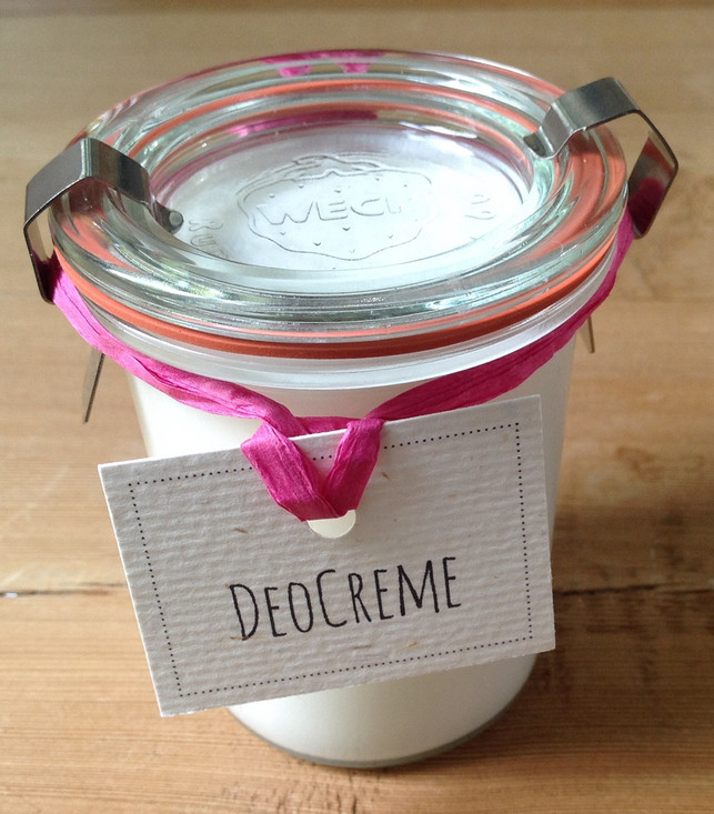 Selbstgemachte Deocreme Deo selber machen - selbstgemachte Deocreme der Bloggerin Stephanie Wiermann von fiefhusen.de
