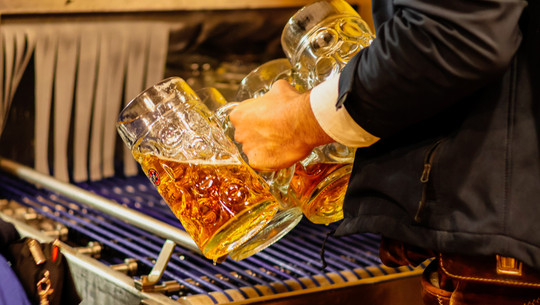 Oktoberfest: Ab wann ist der Alkoholkonsum problematisch?