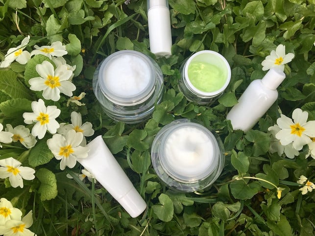 beauty-produkte-mit-retinol-solltest-du-in-naturko-cc0-pixabay-photosforyou-231204_download-1 Beauty-Produkte mit Retinol solltest du in Naturkosmetik-Qualität kaufen.
