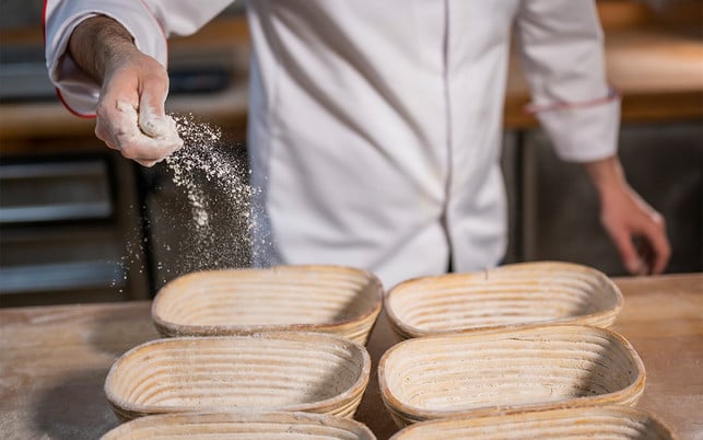 Website-Baeckerei-Bilder_1280x800px_5943 Alnatura Regionalität Bio-Brot backen