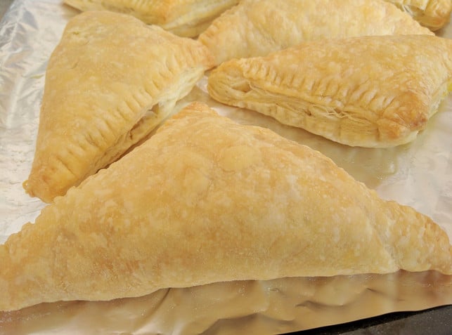 gefuellte-blaetterteigecken-ein-schneller-veganer-s-cc0-pixabay-nayuta-200318_download Gefüllte Blätterteigecken: Ein schneller veganer Snack.