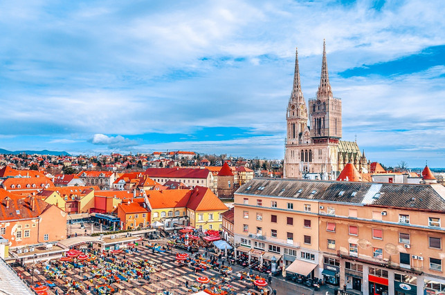 per-nachtzugverbindungen-kannst-du-nach-rijeka-ode-cc0-pixabay-mtomicphotography-230110_download Per Nachtzugverbindungen kannst du nach Rijeka oder Zagreb reisen.
