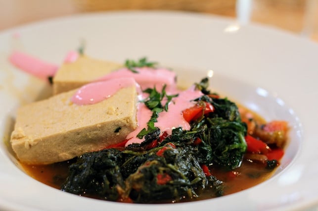 die-italienische-spinat-variante-mit-tomaten-kanns-cc0-pixabay-3dman_eu-190105_download Spinat würzen: Die italienische Spinat-Variante mit Tomaten kannst du zum Beispiel zu Tofu servieren.
