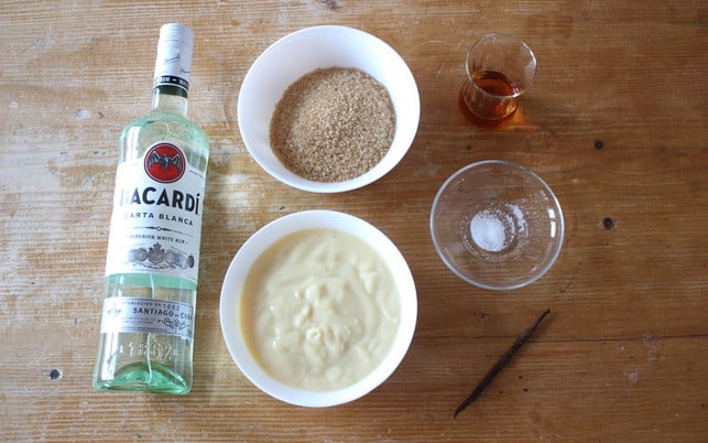 ostergeschenke-02-eierlikoer-material-170306-1280x800 DIY-Ostergeschenk veganer Eierlikör: Vanillepudding, Rum, Rohrzucker, Cointreau und eine Prise Salz.