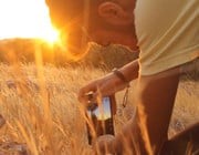Smartphone vor Hitze und Sonne schützen