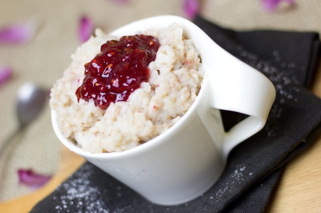 veganer-milchreis-mit-frucht-topping-cc0-pixabay-einladung_zum_essen-200229_download Veganer Milchreis mit Frucht-Topping.