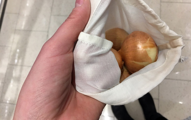 einkaufen-stoffbeutel-u-zwiebeln-161201-1280x800 Nachhaltig einkaufen mit Stoffbeutel