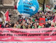 Demonstration Klimakonferenz Bonn Klimagipfel