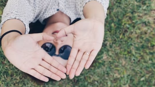 weniger-kaufen-aki-tolentino-unter-cc0-auf-unsplash-251014 weniger kaufen