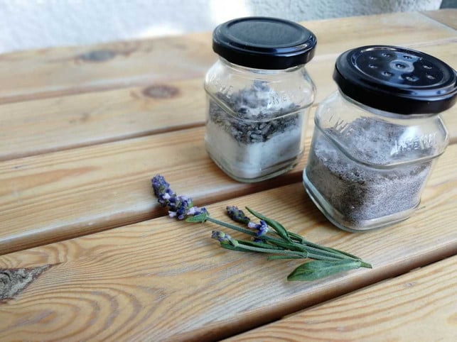 lufterfrischer-mit-natron-sorgen-fuer-natuerlichen-r-melanie-hagenau-utopia-180620_download Lufterfrischer mit Natron sorgen für natürlichen Raumduft.