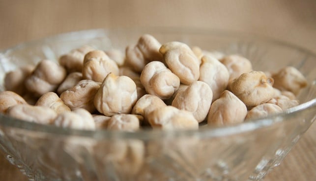 kichererbsen-einzufrieren-ist-eine-tolle-moeglichke-cc0-pixabay-pdpics-211126_download Kichererbsen einzufrieren ist eine tolle Möglichkeit, die gekochten Hülsenfrüchte haltbar zu machen.