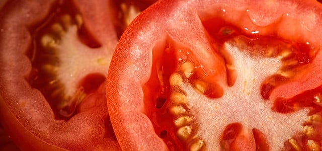Jeden Tag Tomaten essen: Das sind die Folgen (Foto: CC0 / Pixabay - Stevepb) Jeden Tag Tomaten essen: Was sind die Folgen?