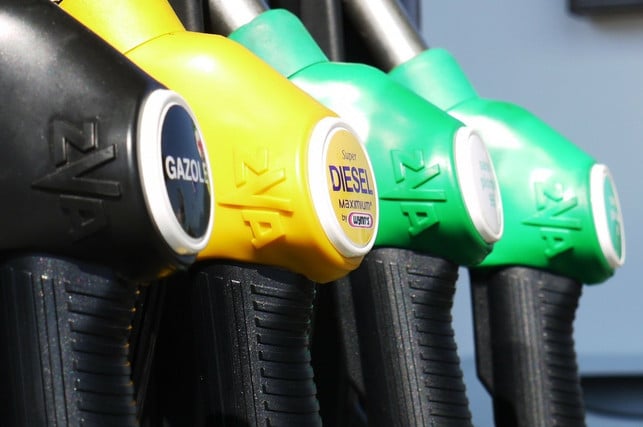dieselfahrer-aufgepasst-ihr-muesst-eure-dieselpart-cc0-pixabay-resonetic-180710_download Dieselfahrer aufgepasst: Ihr müsst eure Dieselpartikelfilter regelmäßig reinigen lassen.