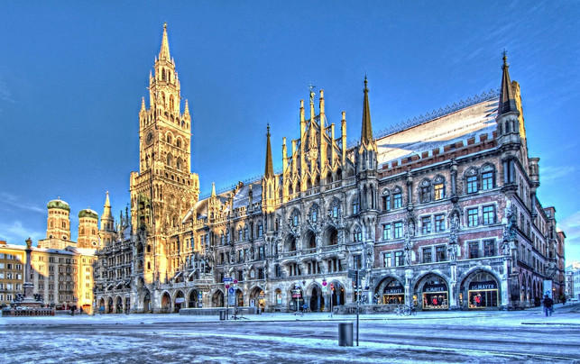 in winter, snow and ice create a cc0-pixabay-leiflinding-230129_download in cities In winter, snow and ice create a special atmosphere in cities.