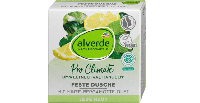 auch-in-drogerien-findest-du-empfehlenswertes-fest-screenshotdm-240125_download Auch in Drogerien findest du empfehlenswertes festes Duschgel.