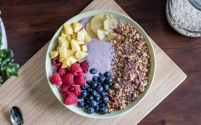 fruehstueck-jannis-brandt-unsplash vegane ernährung klimaschutz klimawandel