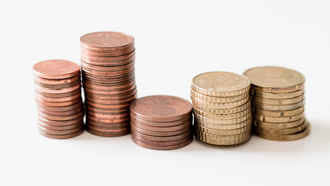 utopia-finanztippskrise-us-ibrahim-rifath-181120-1280x720 Wer seine Fixkosten überprüft, kann dabei einiges sparen.