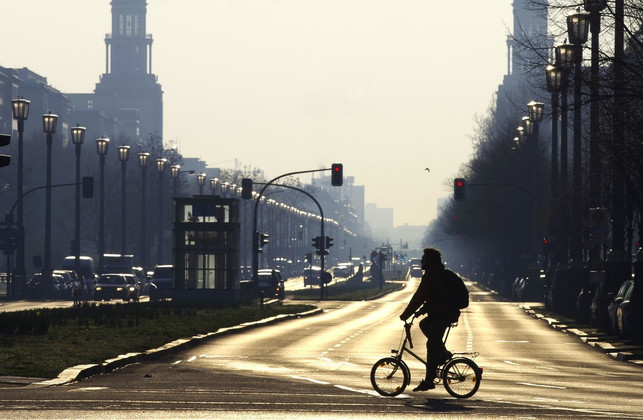 radfahrende-in-deutschland-wuenschen-sich-besser-au-cc0-pixabay-11066063-230129_download Radfahrende in Deutschland wünschen sich besser ausgebaute Radwege.