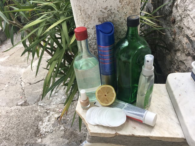 ganz-ohne-loesungsmittel-kannst-du-den-nagellack-ni-utopiamartinanaumann-210807_download Ganz ohne Lösungsmittel kannst du Nagellack nicht entfernen.