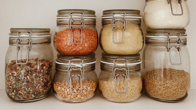 utopia-finanztippskrise-us-nadia-pimenova-181120-1280x720 Vorratshaltung ist in vielen Haushalten beliebt.