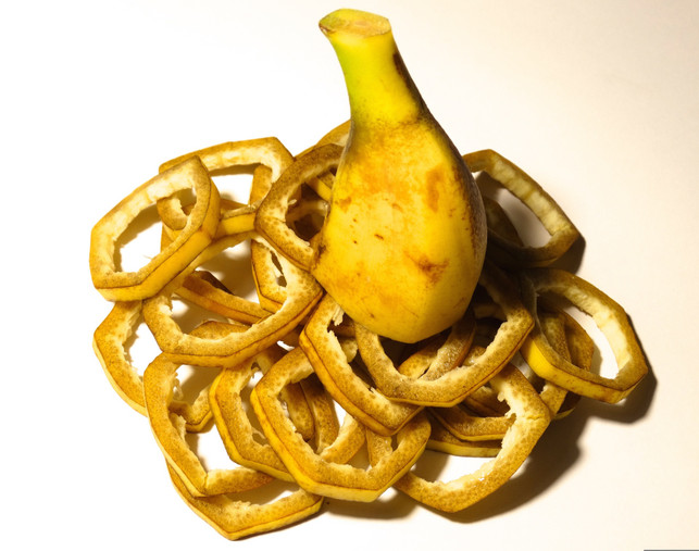 aus-zerkleinerten-bananenschalen-laesst-sich-auch-f-cc0-pixabay-422737-250224_download Aus zerkleinerten Bananenschalen lässt sich auch Flüssigdünger herstellen.