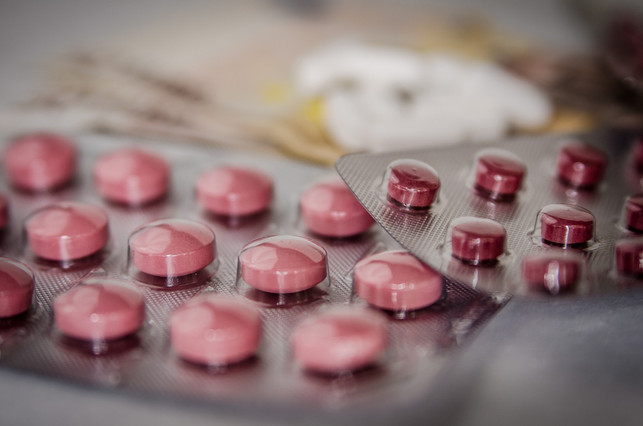 von-menschen-die-tabletten-nehmen-solltest-du-ur-cc0-pixabay-jarmoluk-231214_download Von Menschen, die Tabletten nehmen, solltest du Urin nicht als Dünger verwenden.