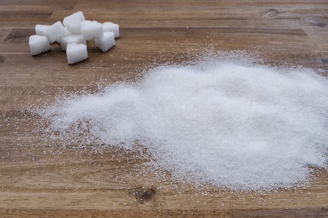 deinen-zucker-und-salz-konsum-solltest-du-fuer-ein-cc0-pixabay-bru-no-190206_download Deinen Zucker- und Salz-Konsum solltest du für eine gesunde ausgewogene Ernährung im Auge behalten.