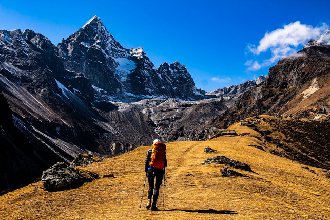 je-alpiner-du-unterwegs-bist-desto-weiter-unten-s-cc0-pixabay-nepalidevu-230212_download Je alpiner du unterwegs bist, desto weiter unten sollte der Schwerpunkt deines Rucksackes liegen.